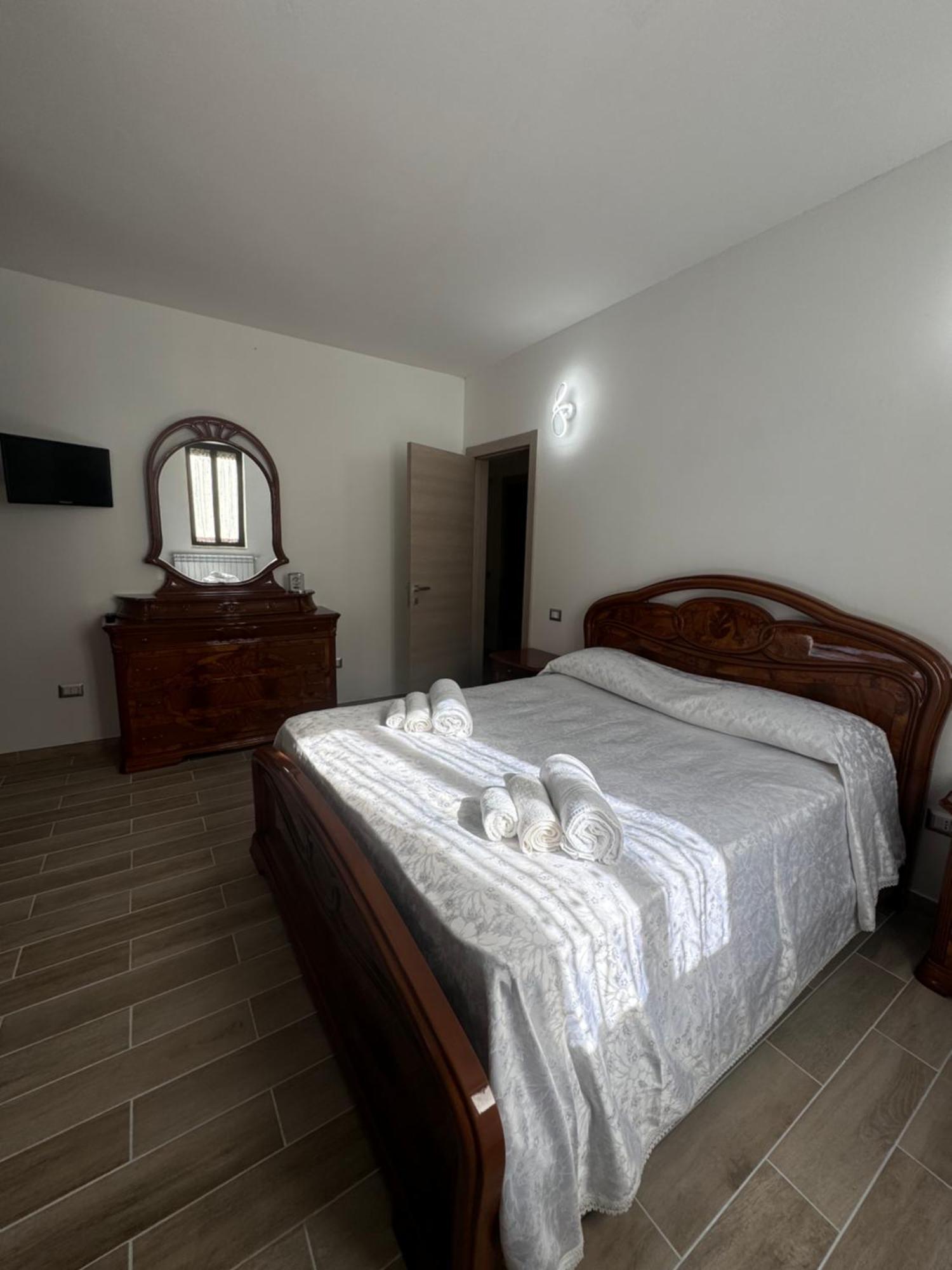Villa Il Pergolato Aielli Exterior foto